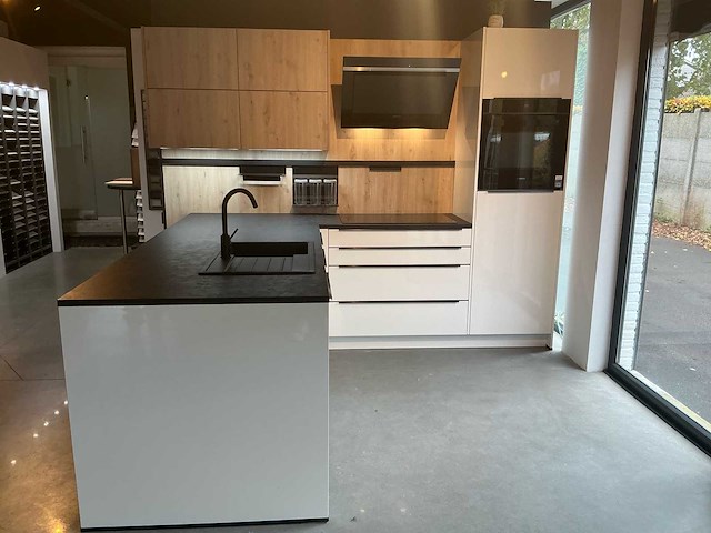 Hacker concept keukenopstelling - afbeelding 12 van  29