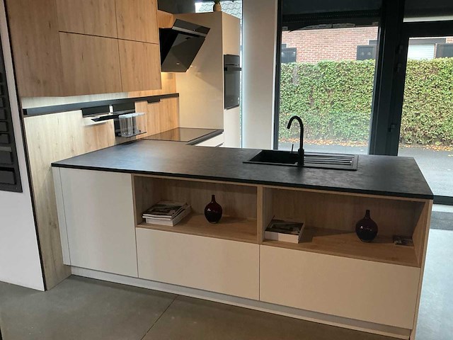 Hacker concept keukenopstelling - afbeelding 24 van  29