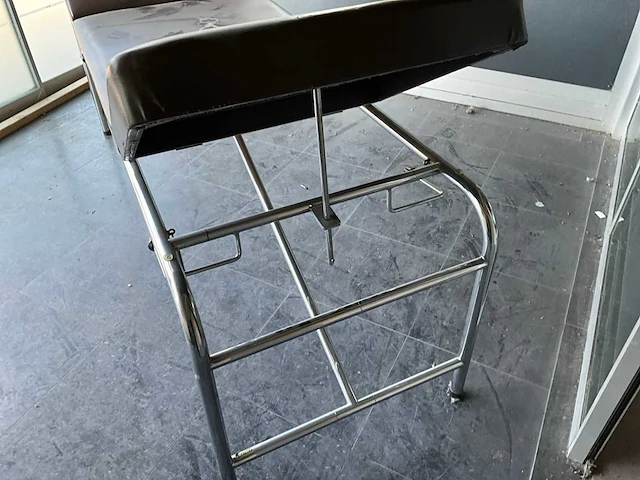 Haelvoet behandeltafel - afbeelding 4 van  8