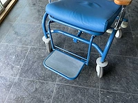 Haelvoet mobiele ziekenhuisstoel (4x) - afbeelding 2 van  8