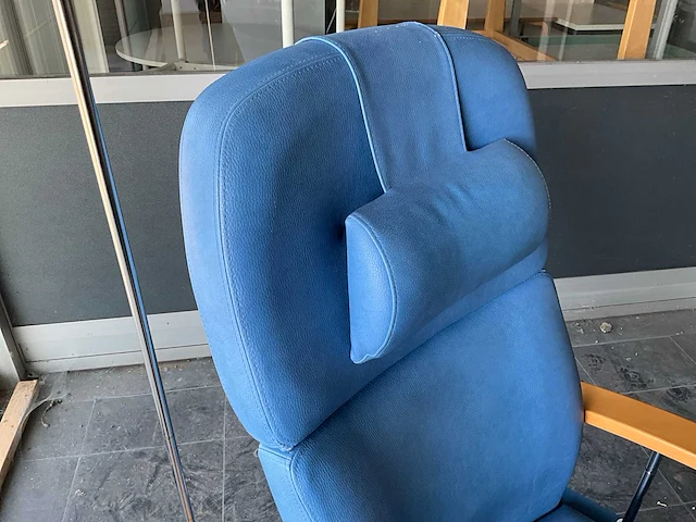 Haelvoet mobiele ziekenhuisstoel - afbeelding 3 van  9
