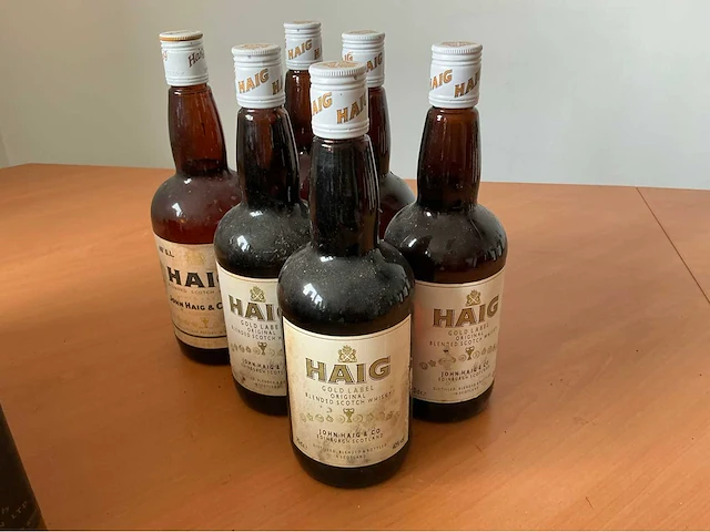 Haig gold label whiskey - afbeelding 1 van  3