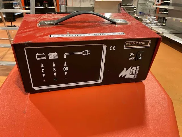Hako hakomatic e/b 450/530 vloerreiniger - afbeelding 10 van  12