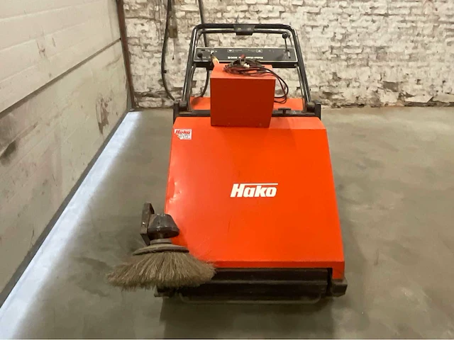 Hako hamster 800 e veegmachine, zelf aangedreven - afbeelding 9 van  11