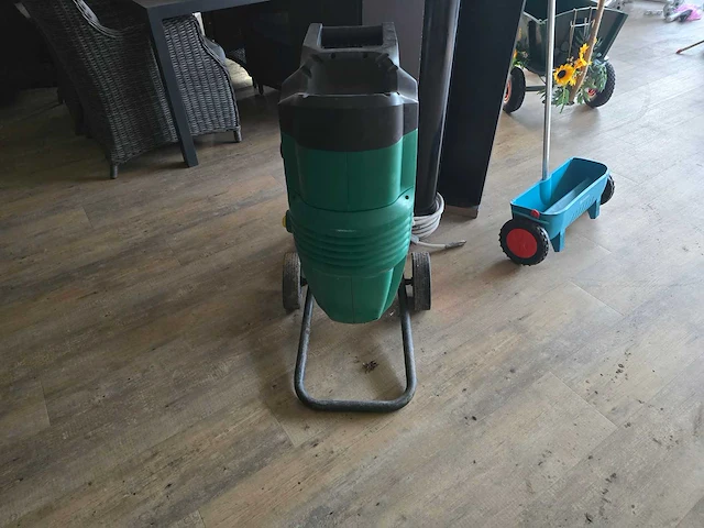 Hakselaar 2200w - afbeelding 2 van  4
