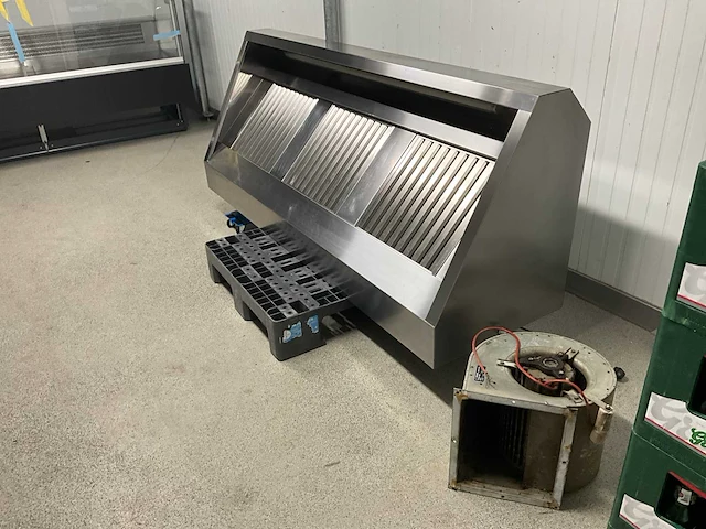 Hakvoort rvs afzuigkap 2000mm - afbeelding 5 van  10
