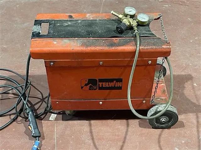 Halfautomaat laspost - afbeelding 4 van  6