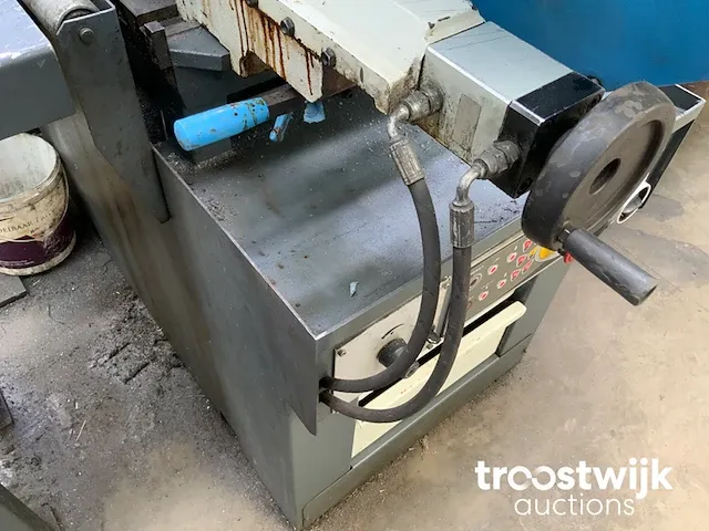 Halfautomatische bandzaagmachine - afbeelding 8 van  23