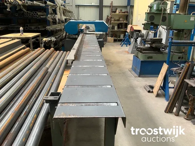 Halfautomatische bandzaagmachine - afbeelding 10 van  23
