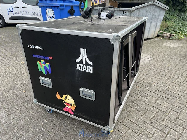 Halfopen flightcase met 2 barkrukken - afbeelding 3 van  10