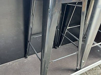 Halfopen flightcase met 2 barkrukken - afbeelding 10 van  10