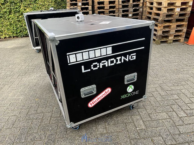 Halfopen flightcase met 6 barkrukken - afbeelding 4 van  9