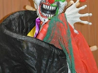 Halloween clown op batterijen - afbeelding 3 van  4