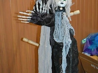 Halloween deco geraamte en baby - afbeelding 4 van  4
