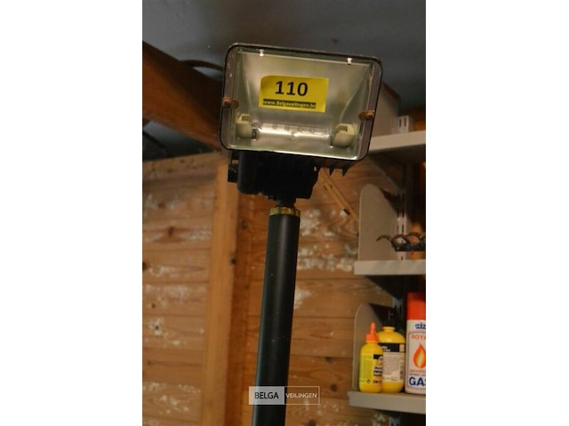 Halogeenspot op statief - afbeelding 1 van  2