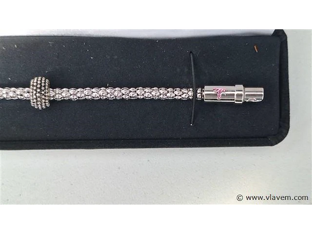 Halsketting met hanger - afbeelding 2 van  4