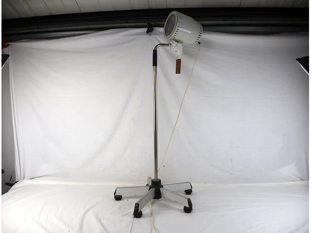 Hanau dokterslamp 1985 - afbeelding 1 van  7