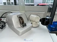 Hand edger r.o.m.
