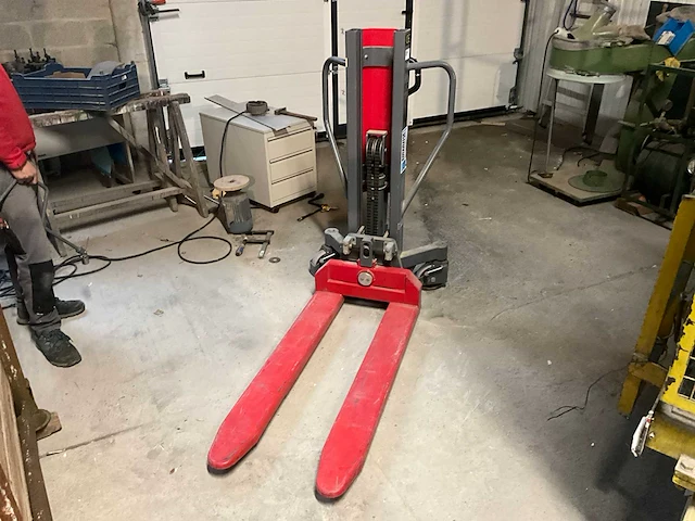 Hand hydraulische palletwagen met kantelfunctie - afbeelding 3 van  10