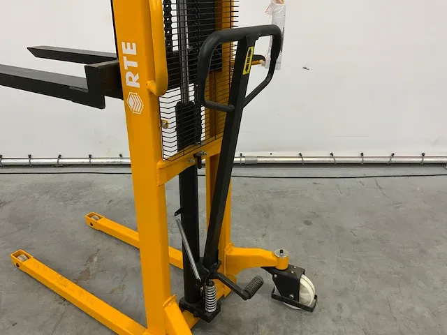 Hand hydraulische palletwagen - afbeelding 9 van  10