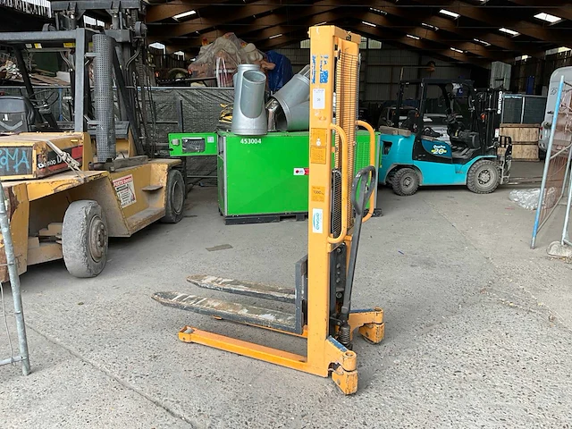 Hand stacker manuele stapelaar - afbeelding 2 van  5