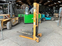 Hand stacker manuele stapelaar - afbeelding 2 van  5