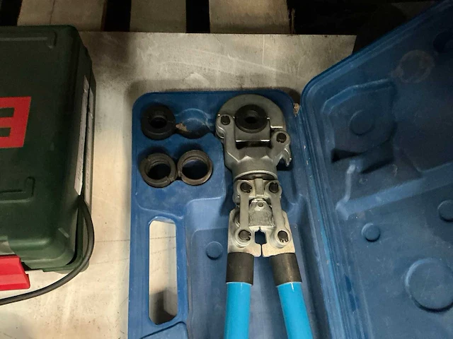 Handbediende pijpkrimptang - afbeelding 2 van  4