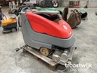 Handbediende veegmachine - afbeelding 3 van  7