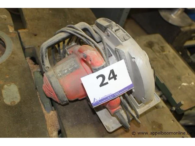 Handcirkelzaagmachine black&decker - afbeelding 1 van  3