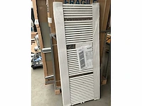 Handdoekradiator desco - afbeelding 2 van  5