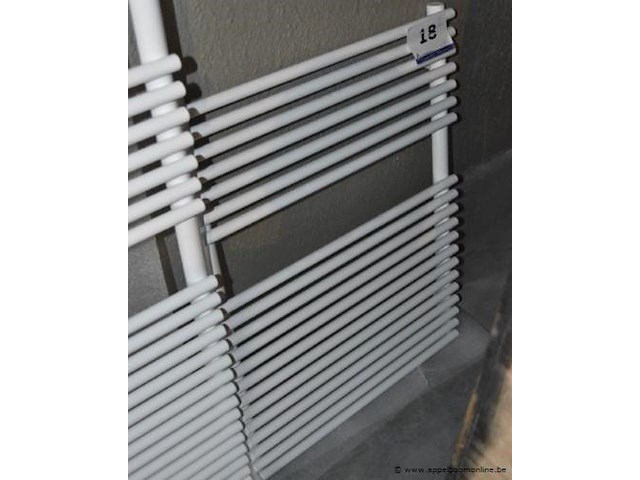 Handdoekradiator - afbeelding 1 van  2