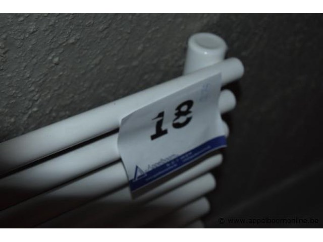 Handdoekradiator - afbeelding 2 van  2