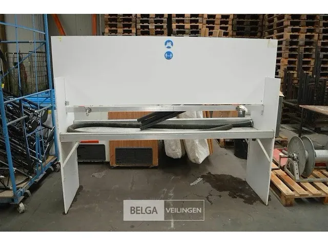 Handenwastafel dubbelzijdig 2x2 kragen + afvoer l 2,22 b 0,58 h 1,68 - afbeelding 1 van  4