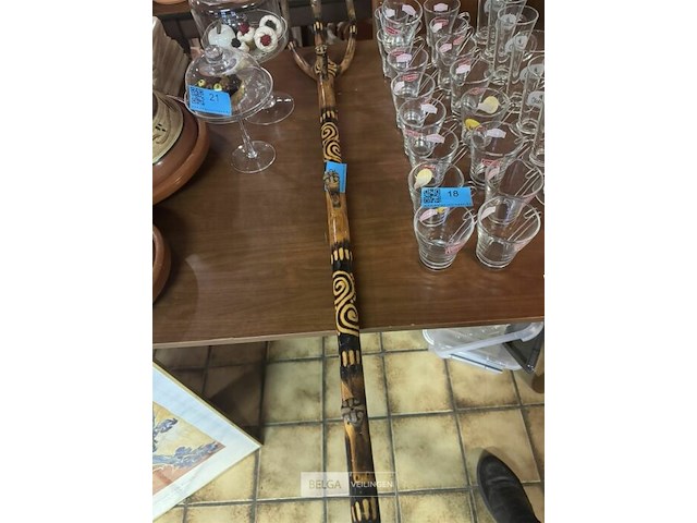 Handgemaakte kapstok - afbeelding 1 van  5