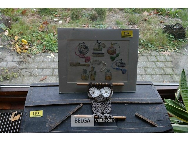 Handgemaakte macramé uil - afbeelding 1 van  3