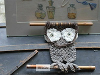 Handgemaakte macramé uil - afbeelding 2 van  3