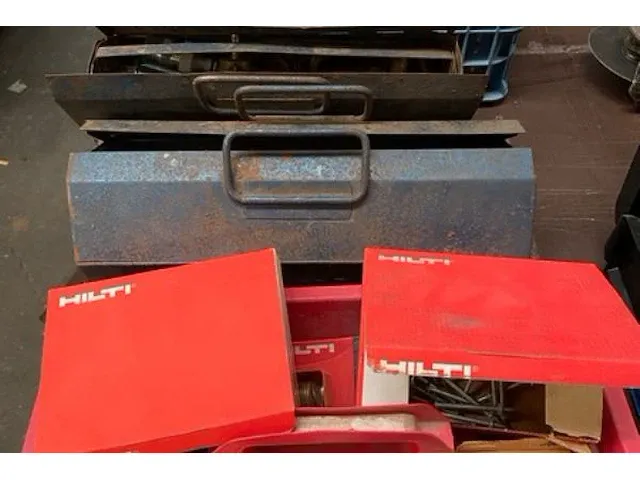 Handgereedschap en toebehoren - afbeelding 4 van  4