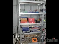 Handgereedschap in een kamer - afbeelding 1 van  4
