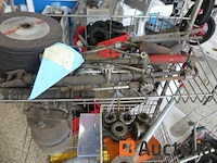 Handgereedschap, producten, verven, enz. - afbeelding 6 van  17