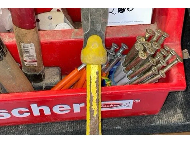 Handgereedschap + toebehoren - afbeelding 5 van  9