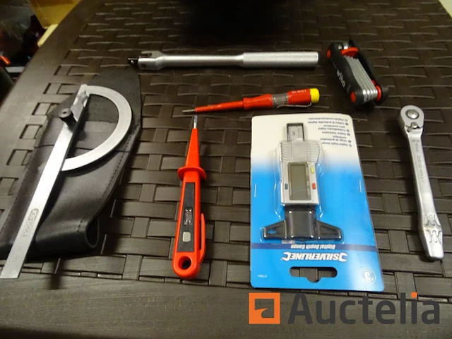 Handgereedschap verschillend (zie details) - afbeelding 1 van  10