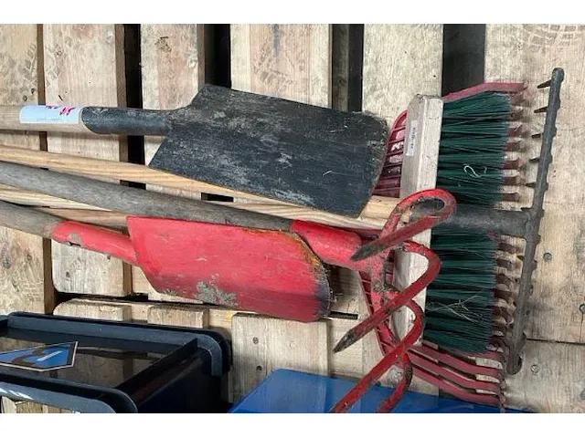 Handgereedschap - afbeelding 3 van  5