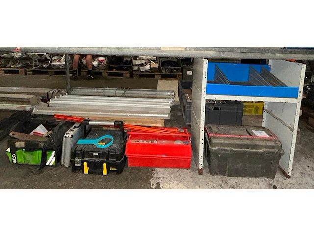 Handgereedschap - afbeelding 1 van  4