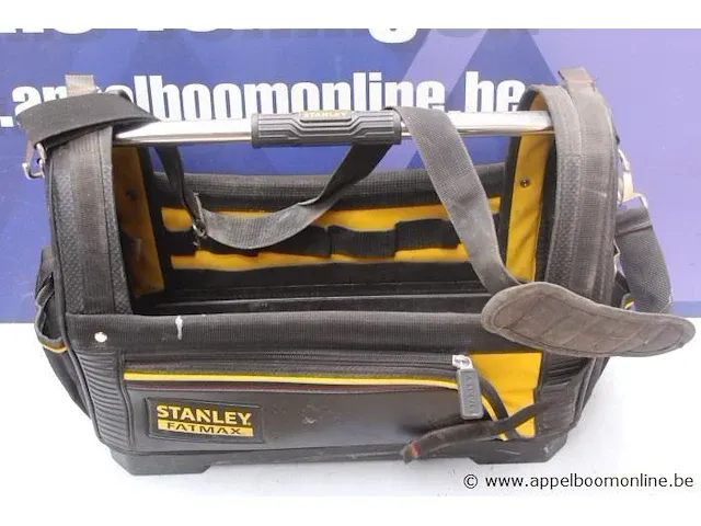 Handgereedschappentas stanley, inh div handgereedschappen stanley, wo hamer, handzaag, tangen, enz - afbeelding 4 van  4