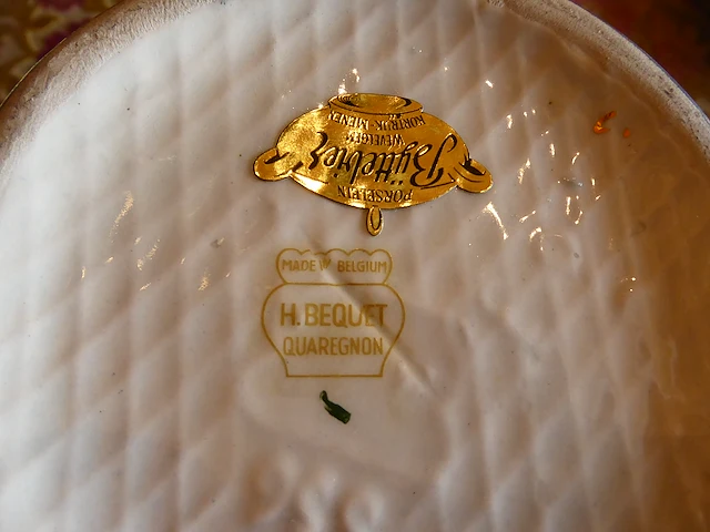 Handgeschilderde vaas hubert bequet - afbeelding 4 van  5