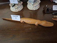 Handgesneden beeldje - afbeelding 1 van  1