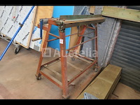 Handmatige buigmachine op metalen standaard - afbeelding 4 van  5