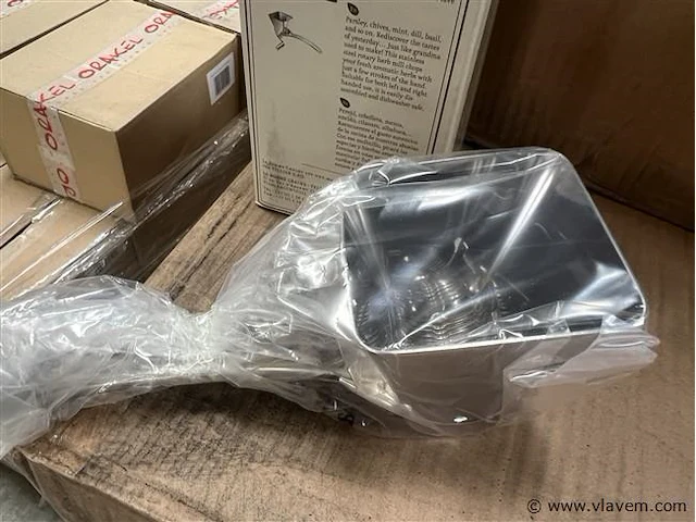 Handmatige kruidenmolen - afbeelding 4 van  6