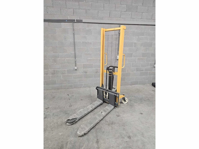 Handmatige stapelaar – 1000 kg / hefhoogte 1600mm - afbeelding 4 van  6