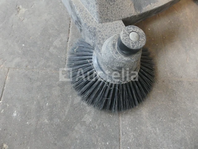Handmatige vloerborstelmachine taski balimat 45 - afbeelding 2 van  6